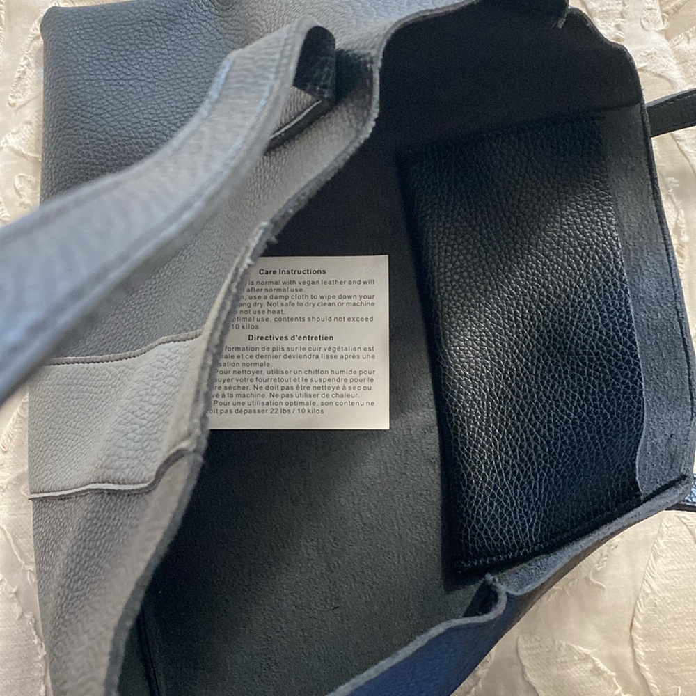 Vince Camuto bag new -never worn - Picture 4 of 4